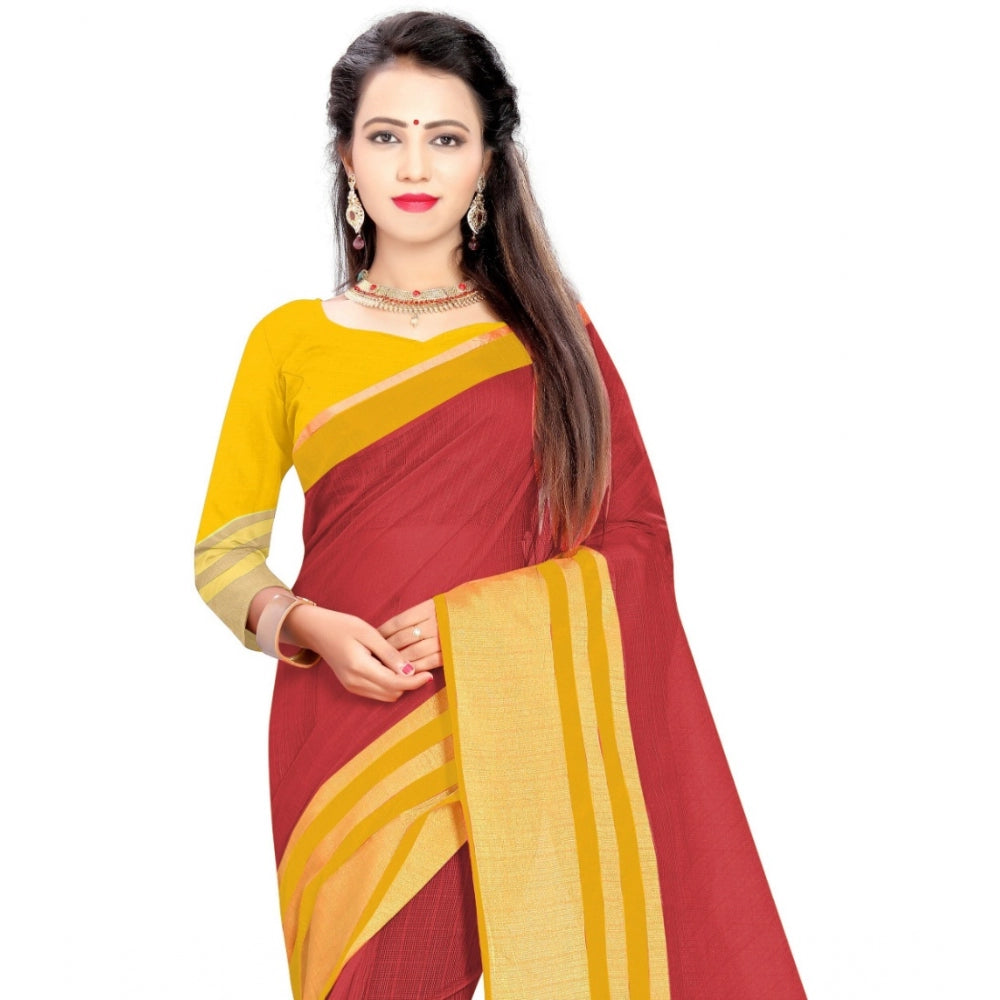 Superb Jacquard Striped Saree With Blouse Piece
