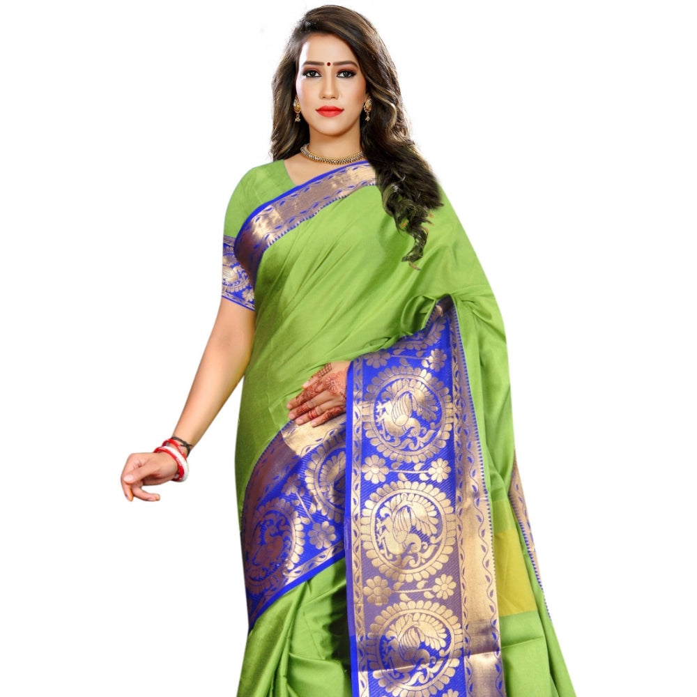 Glorious Jacquard Woven Saree With Blouse Piece
