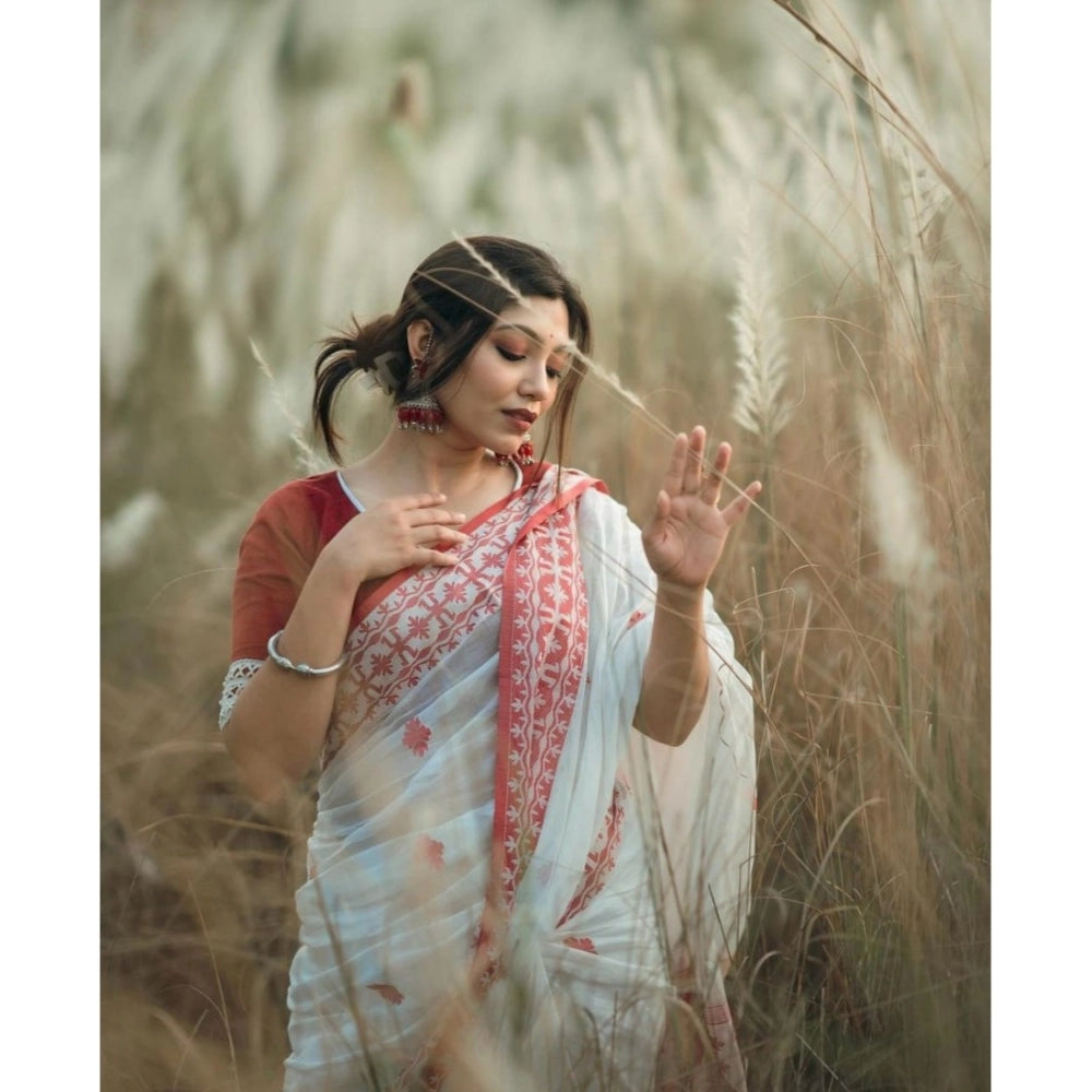 Sensational Women's Cotton Printed Saree With Blouse Piece