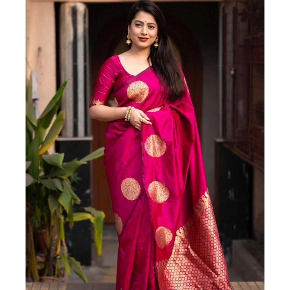 Fashionable Women's Silk Printed Saree With Blouse Piece