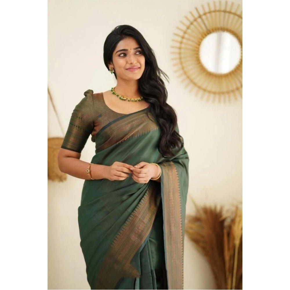 Awesome Women's Litchi silk Printed Saree With Unstitched Blouse