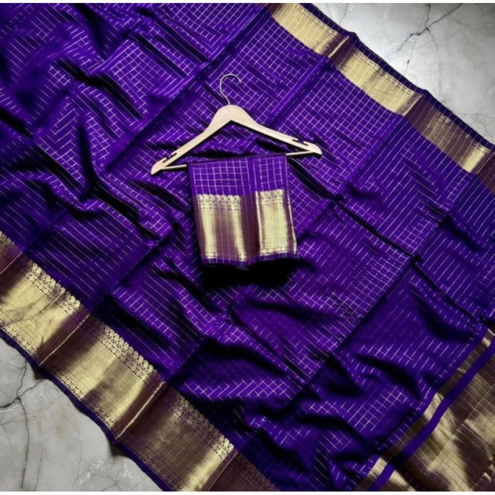 Delicate Women's Banarasi Silk Printed Saree With Blouse Piece
