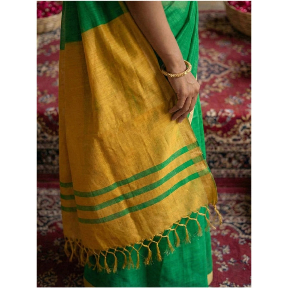 Classy Women's Cotton Printed Saree With Blouse Piece
