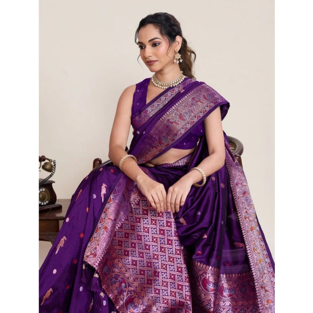 Fabulous Women's Jacquard Woven Saree With Blouse Piece