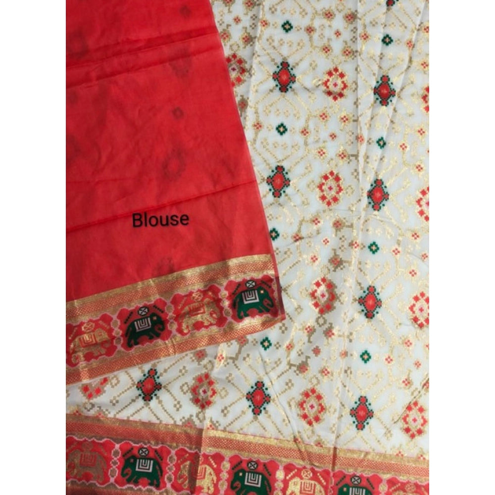Dazzling Women's Patola Silk Meena And Zari Woven Saree With Blouse Piece