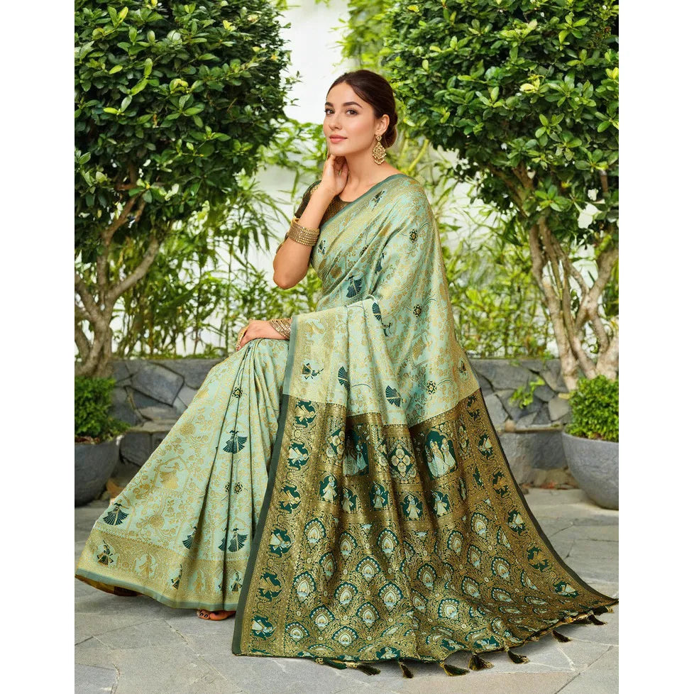 Fashionable Women's Silk Blend Woven Paithani Saree With Blouse Piece