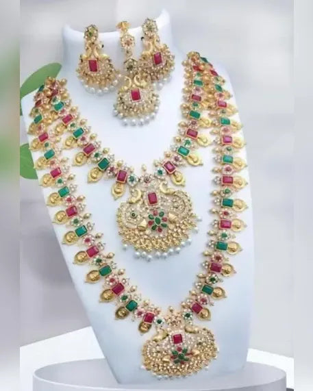 Glamorous Alloy Gold Plated Jewellery Set