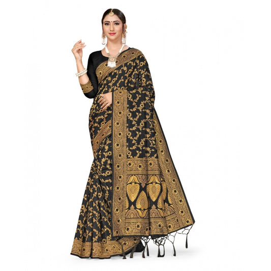Alluring Banarasi Silk Saree With Blouse piece