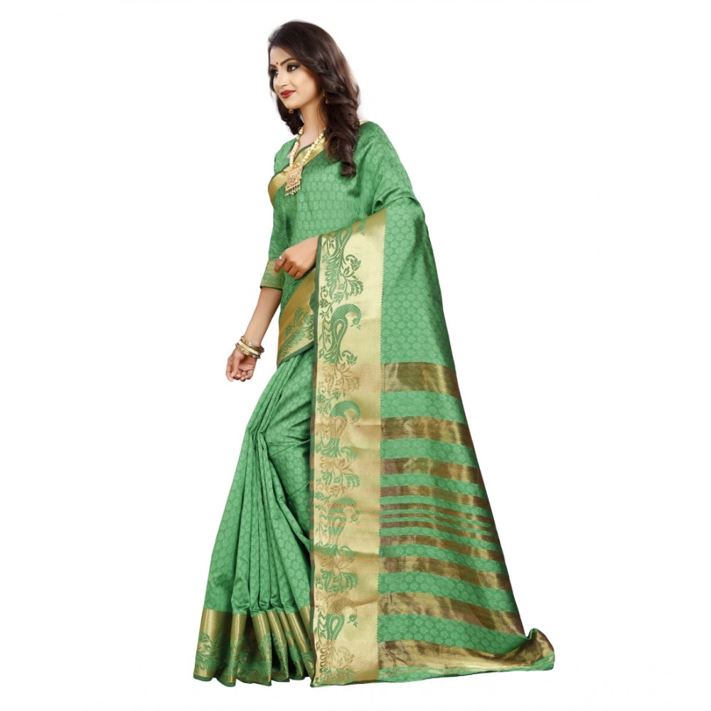 Glorious Jacquard Woven Saree With Blouse Piece