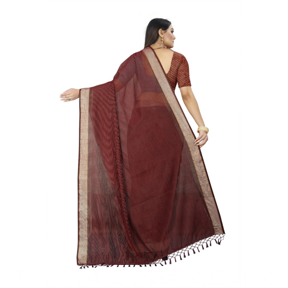 Gracious Cotton Blend Plain Saree With Blouse Piece