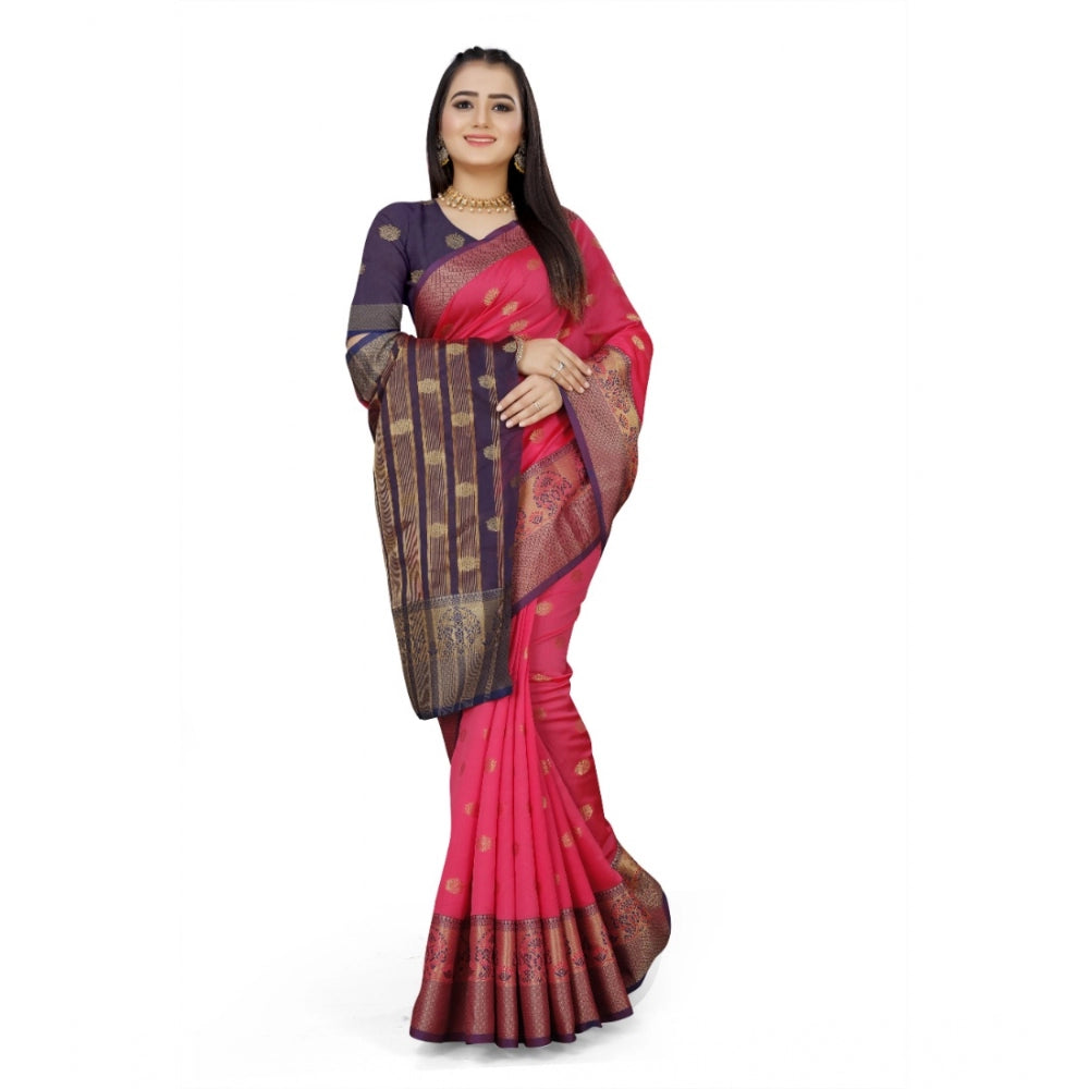 Glorious Jacquard Woven Saree With Blouse Piece