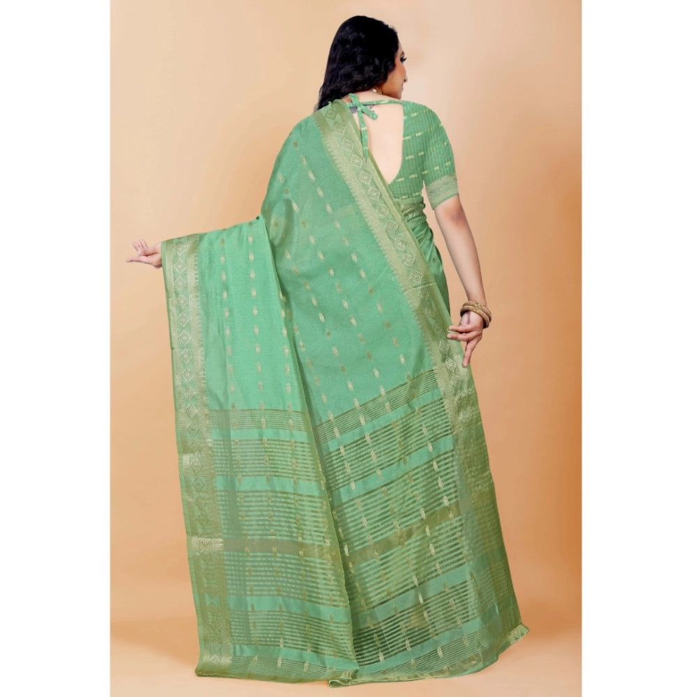 Sophisticated Silk Blend Woven Saree With Blouse Piece