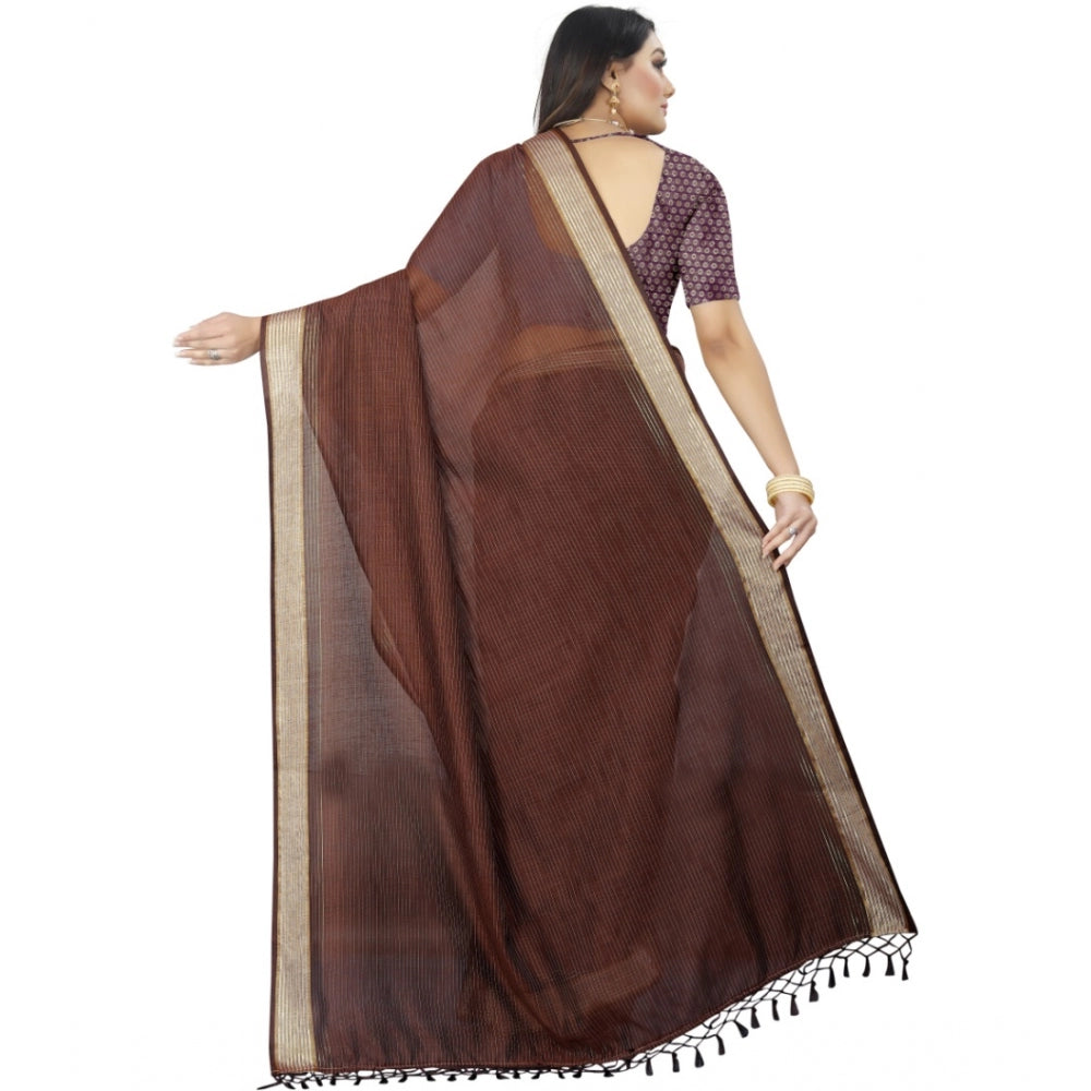 Gracious Cotton Blend Plain Saree With Blouse Piece