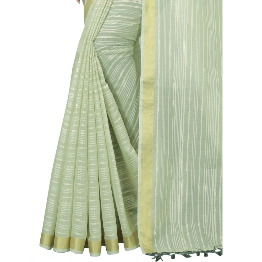 Gracious Cotton Blend Plain Saree With Blouse Piece