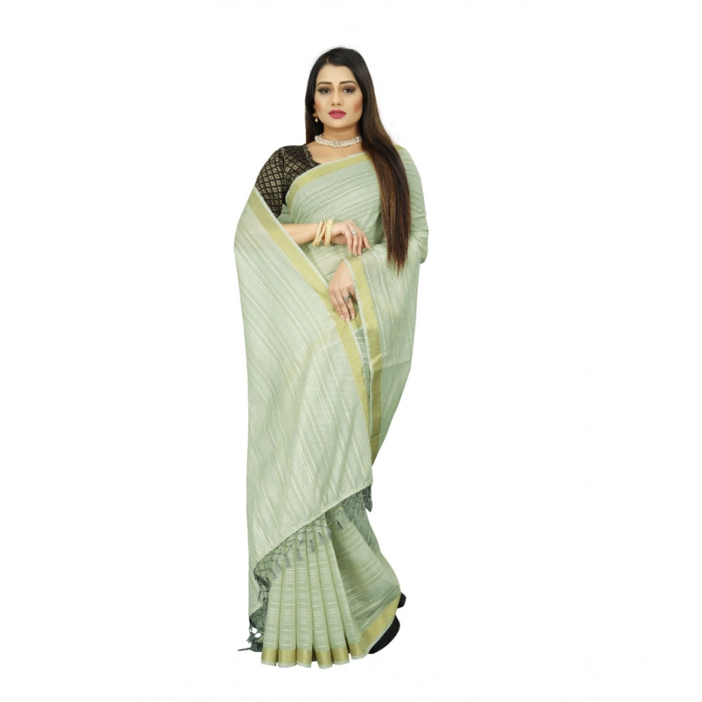 Gracious Cotton Blend Plain Saree With Blouse Piece