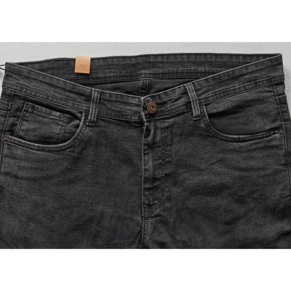 Men's Cotton Blended Solid Tapered Jeans