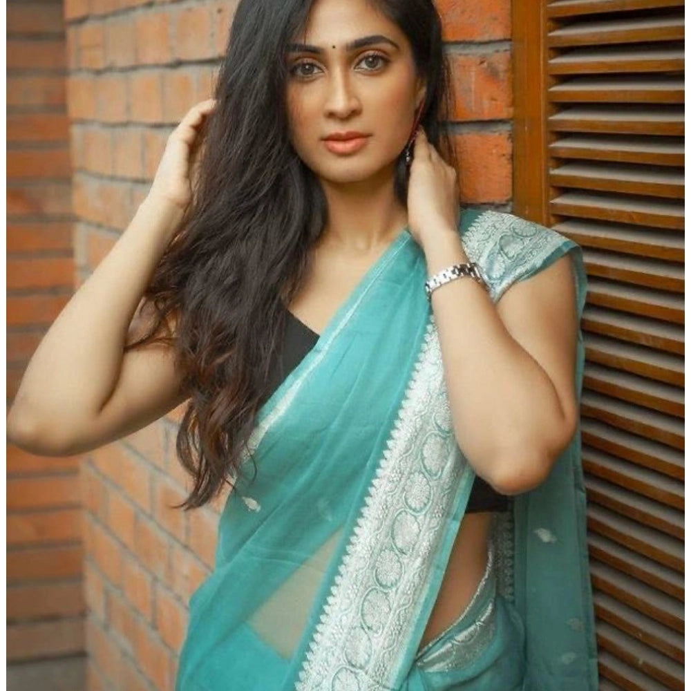 Sensational Women's Cotton Printed Saree With Blouse Piece