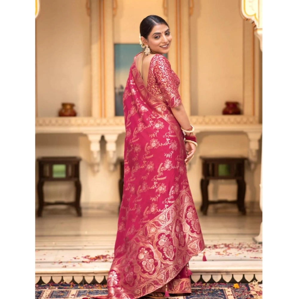 Magnificent Women's Silk Printed Saree With Blouse Piece