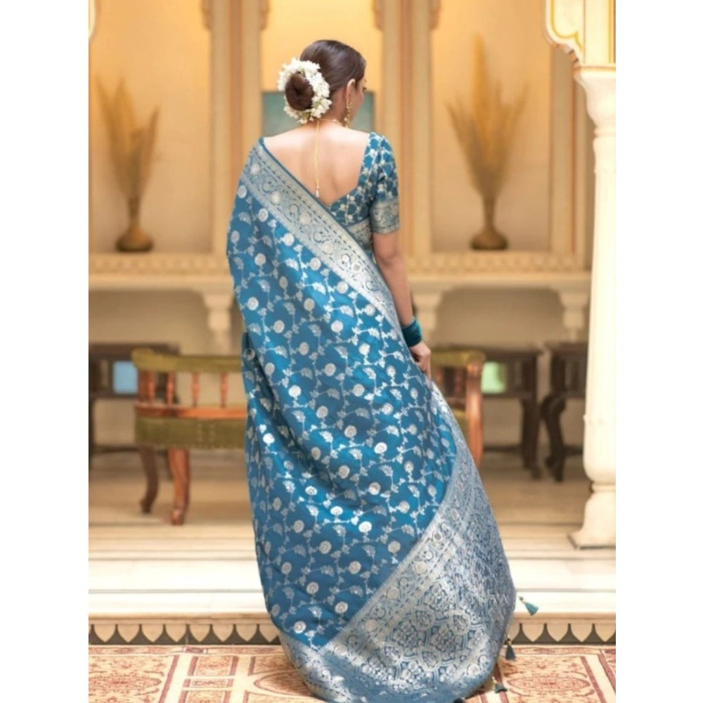Versatile Women's Silk Printed Saree With Blouse Piece
