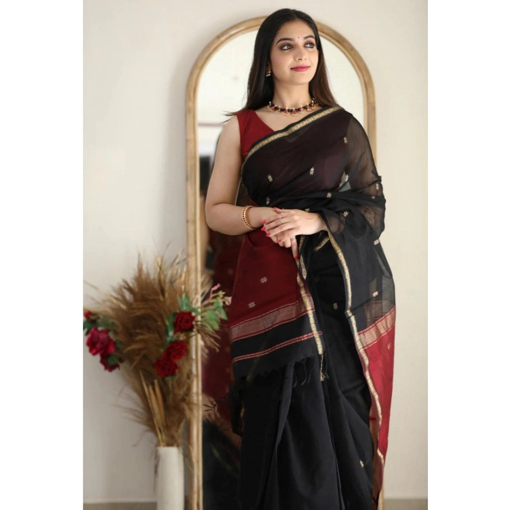 Sensational Women's Cotton Printed Saree With Blouse Piece