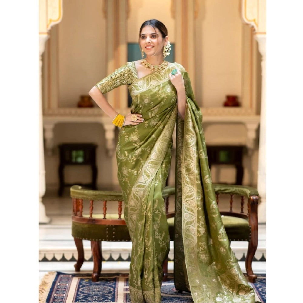 Magnificent Women's Silk Printed Saree With Blouse Piece