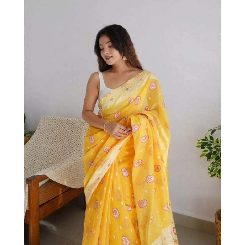 Alluring Women's Cotton Printed Saree With Blouse Piece