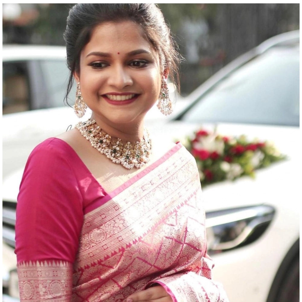 Voguish Women's Silk Printed Saree With Blouse Piece