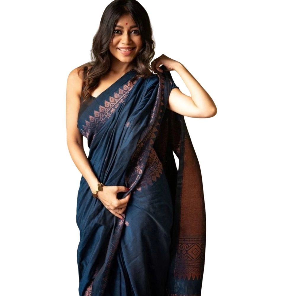 Elegant Women's Silk Printed Saree With Blouse Piece