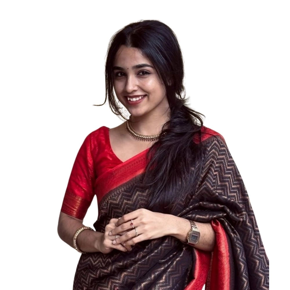Magnificent Women's Silk Printed Saree With Blouse Piece