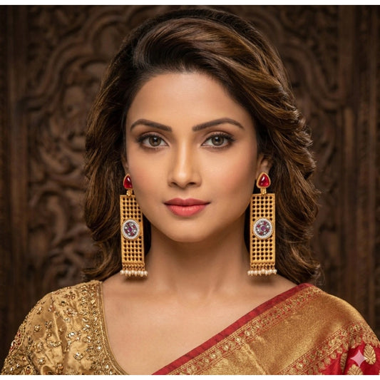 Dashing Women's Zinc Alloy Gold Plated Dangler Earrings