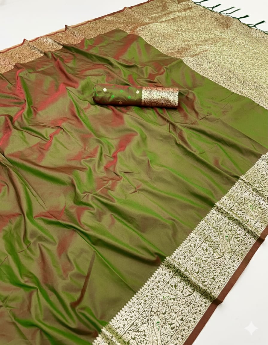 Pure Soft Banarasi Silk Galla Pallu Saree