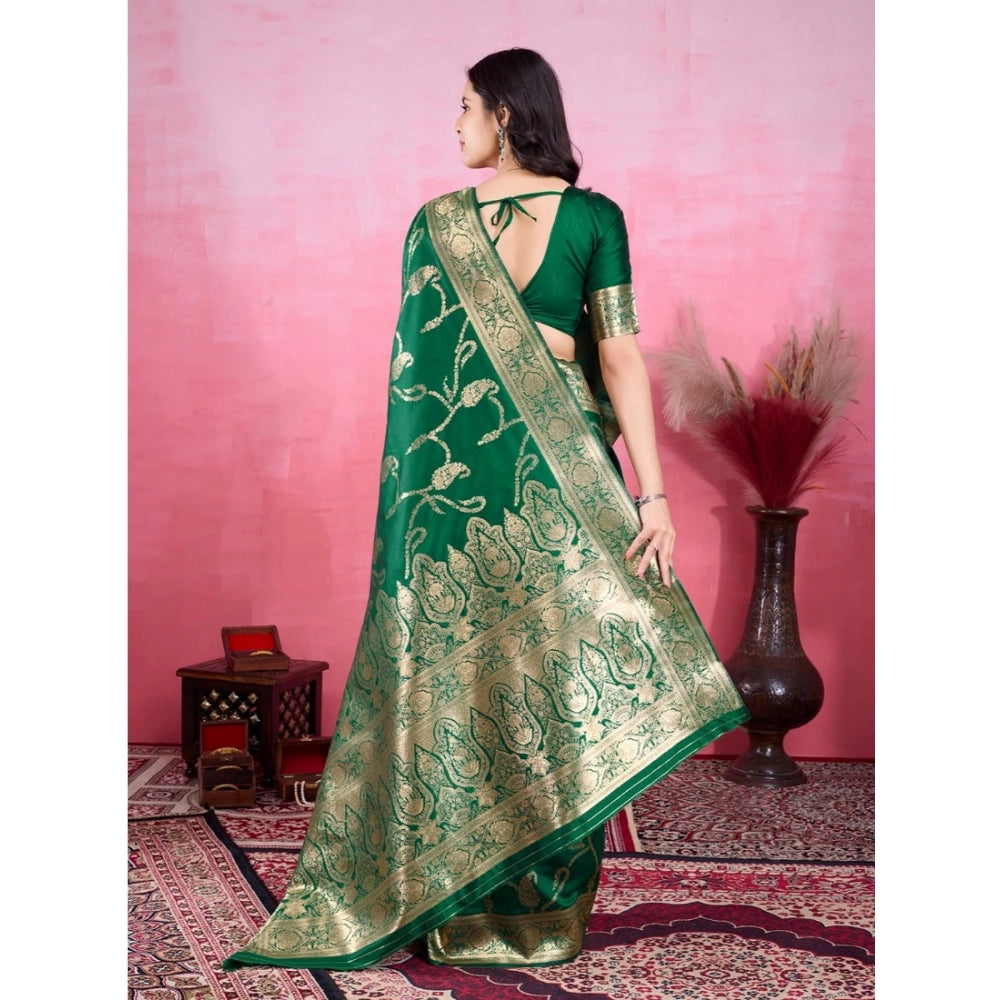 Sophisticated Women's Banarasi Silk Printed Saree With Blouse Piece
