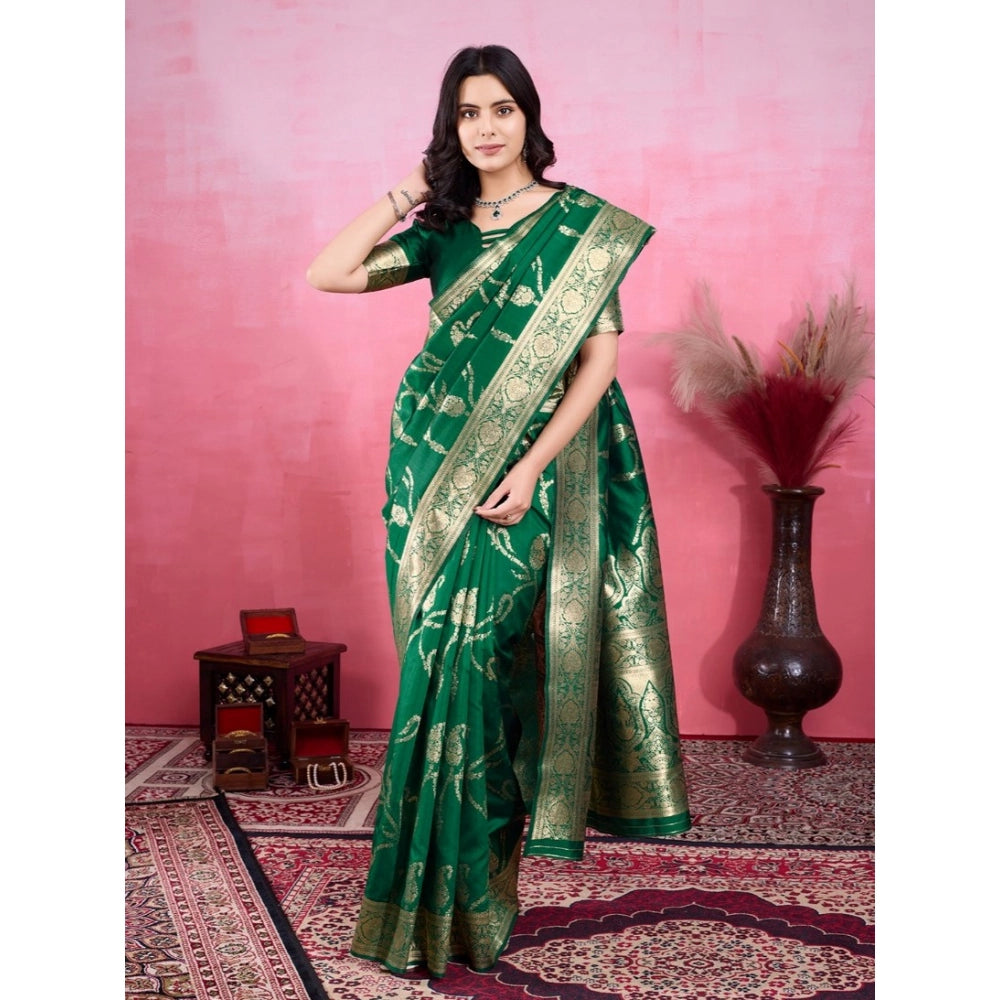 Sophisticated Women's Banarasi Silk Printed Saree With Blouse Piece