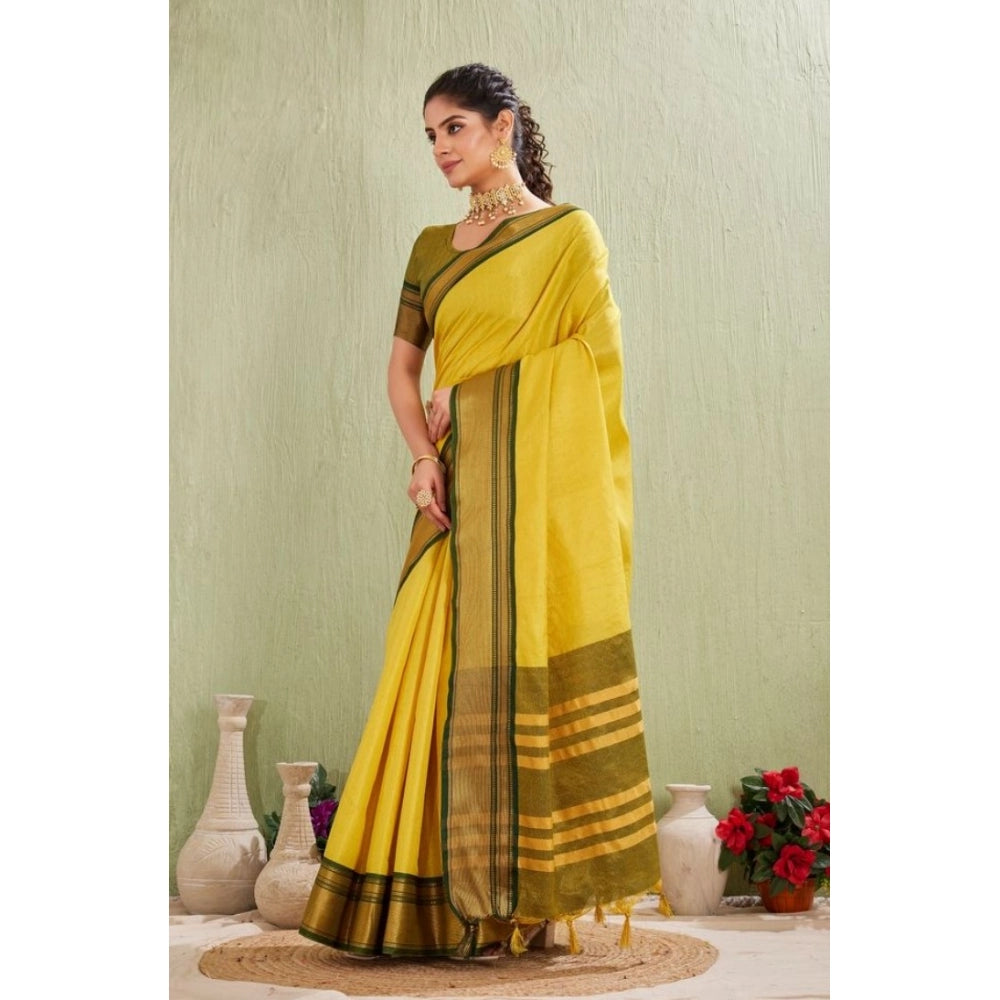 Glamorous Women's Silk Blended Jaquard Woven Saree With Blouse Piece