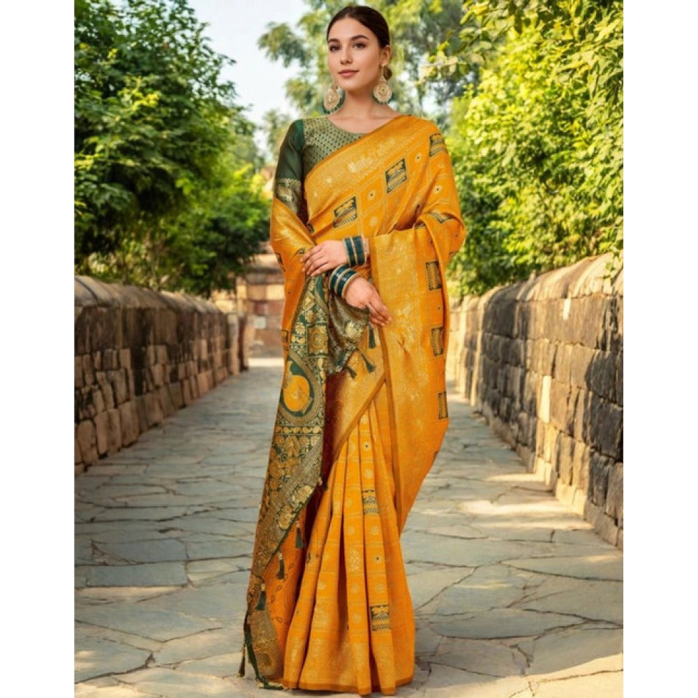 Elegant Women's Silk Blend Woven Zari Work Saree With Blouse Piece