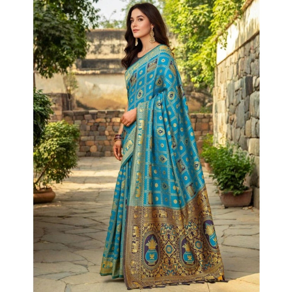 Elegant Women's Silk Blend Woven Zari Work Saree With Blouse Piece