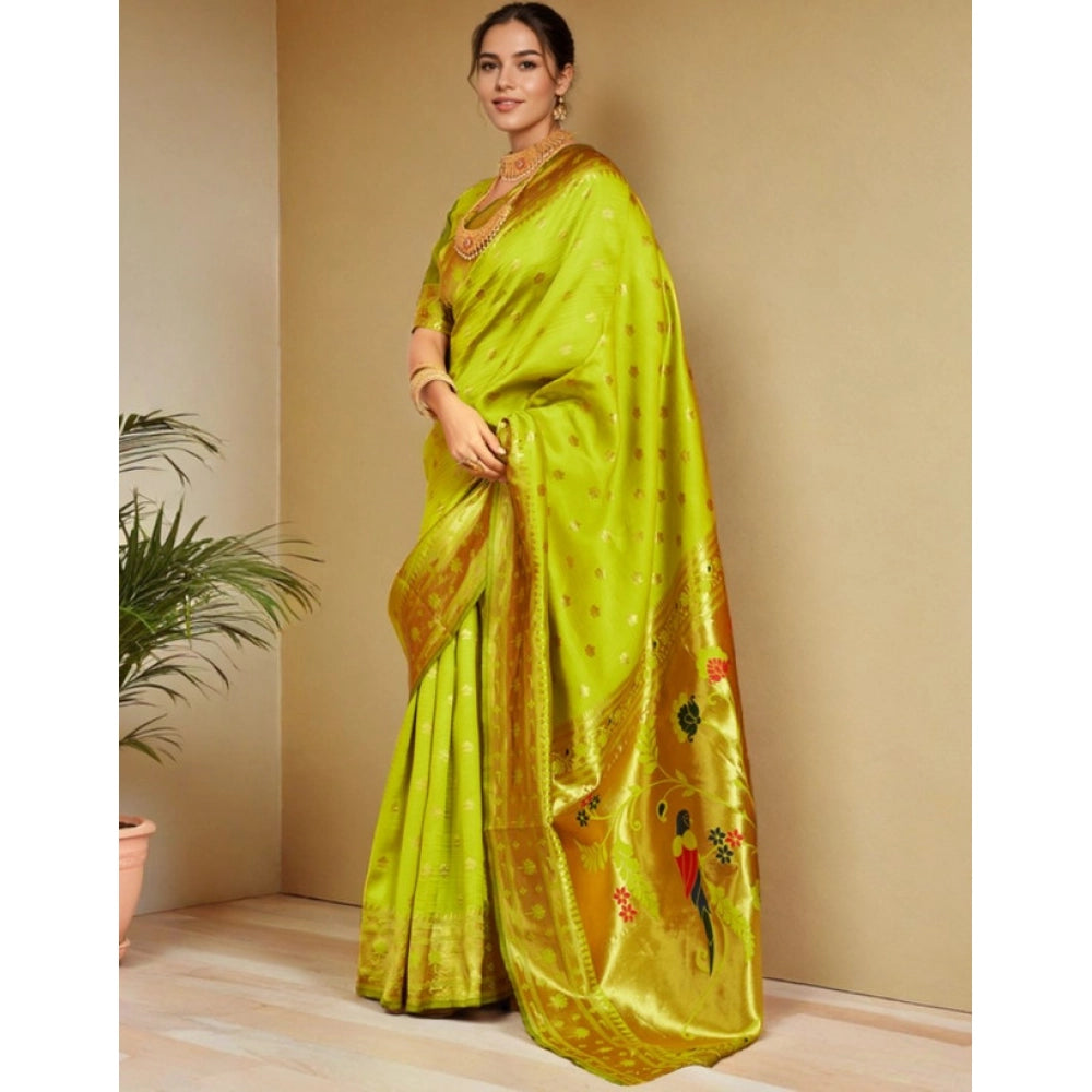 Stunning Women's Silk Blend Woven Saree With Blouse Piece