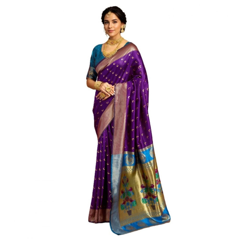 Stylish Women's Silk Blend Zari Woven Saree With Blouse Piece