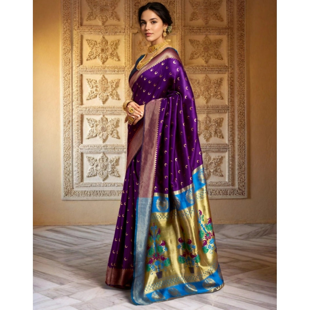 Stylish Women's Silk Blend Zari Woven Saree With Blouse Piece