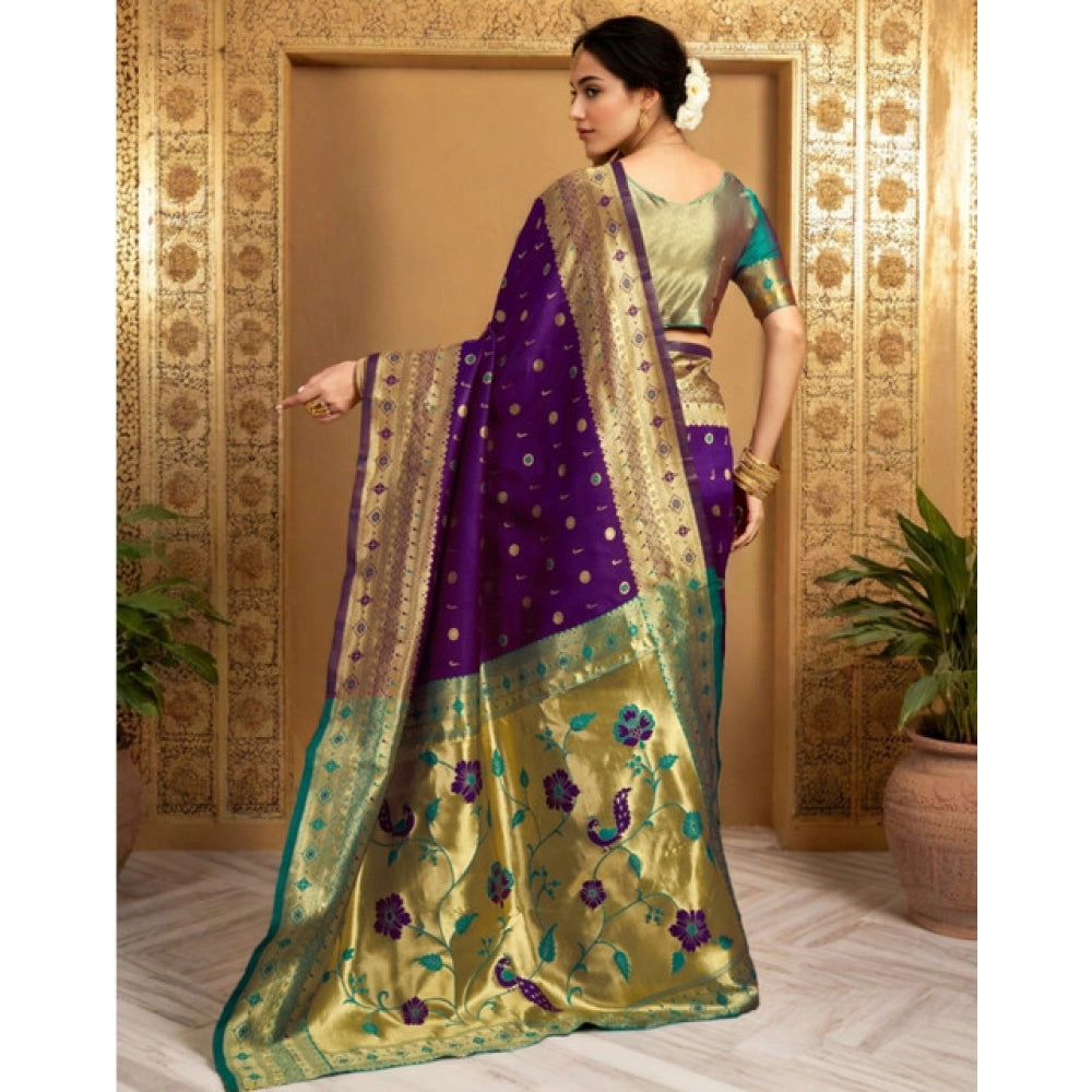Pretty Women's Silk Blend Zari Weaving Saree With Blouse Piece