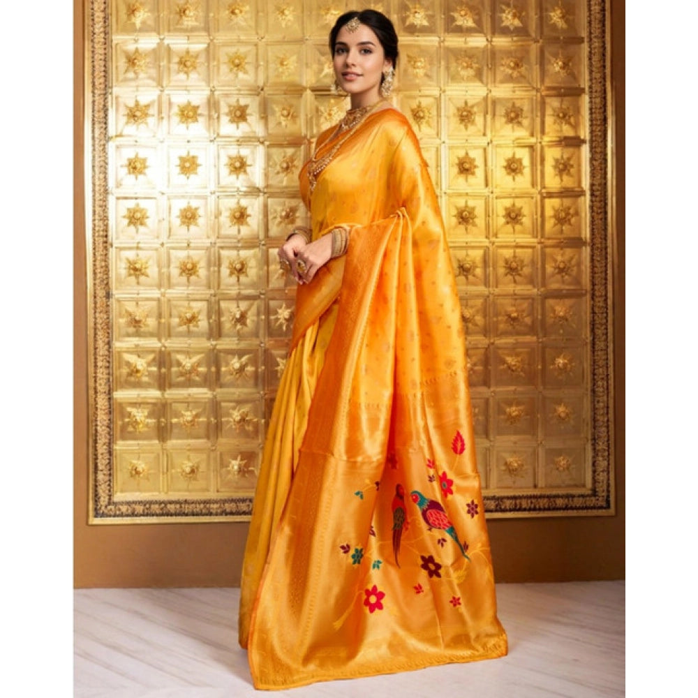 Beautiful Women's Silk Blend Zari Weaving Saree With Blouse Piece