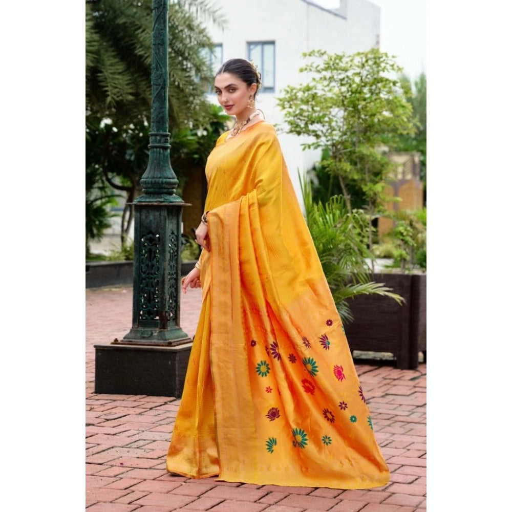 Designer Women's Silk Blend Paithani Weaving Saree With Blouse Piece