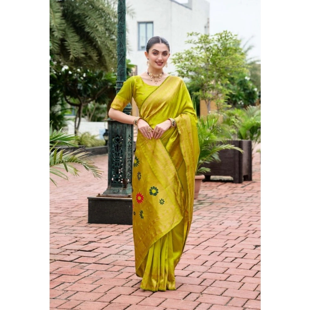 Adorable Women's Silk Blend Zari Woven Saree With Blouse Piece
