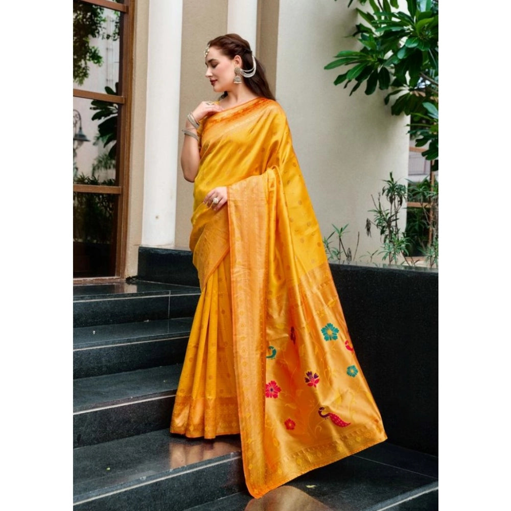Adorable Women's Silk Blend Zari Woven Saree With Blouse Piece