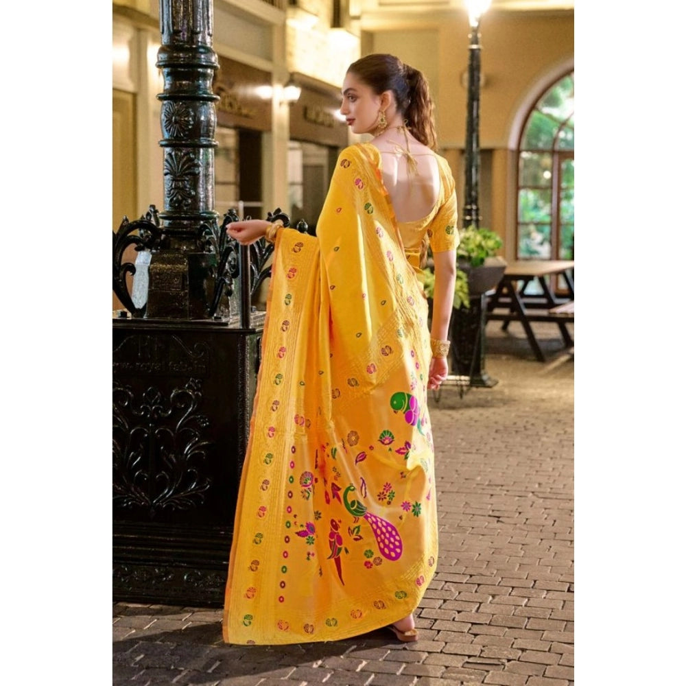 Designer Women's Silk Blend Paithani Weaving Saree With Blouse Piece