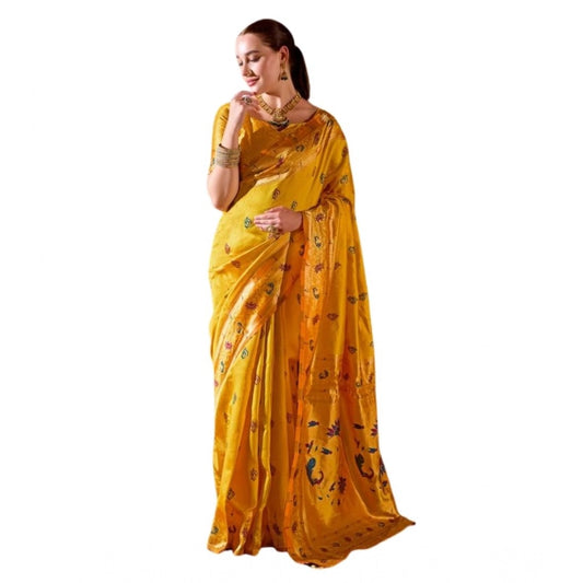 Adorable Women's Silk Blend Zari Woven Saree With Blouse Piece