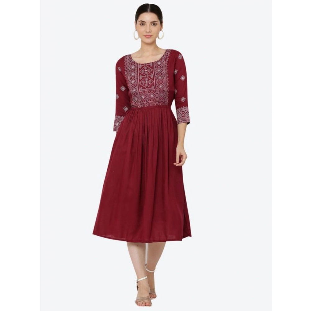 Fabulous Women's Casual Rayon Kurti
