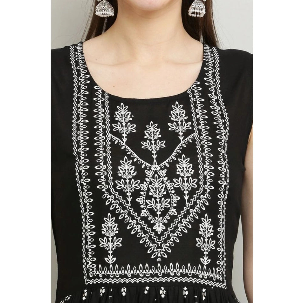 Superb Women's Casual Rayon Sleeveless Kurti