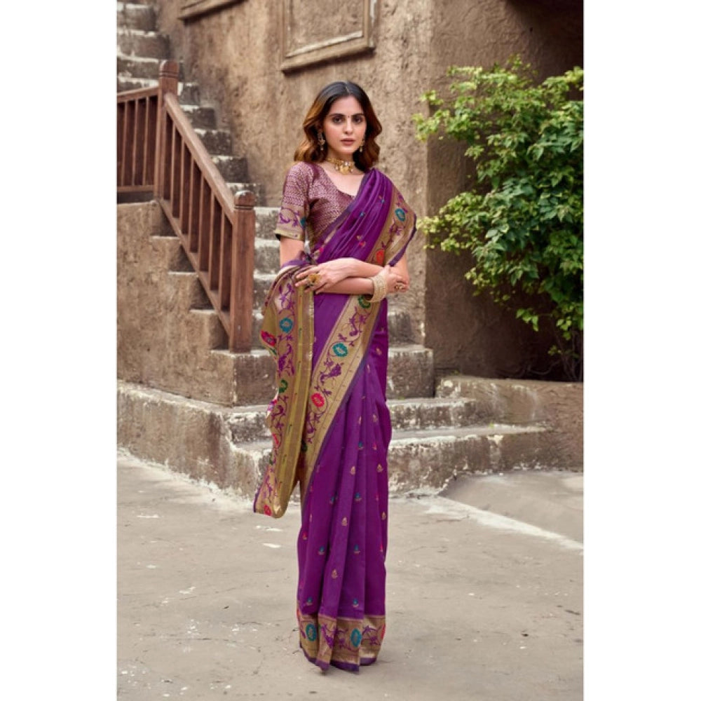 Versatile Women's Silk Blend Woven Saree With Blouse Piece