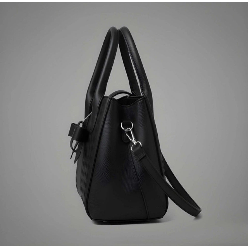 Snazzy Women's PU Leather Solid Shoulder Zipper Handbag